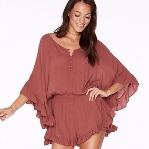 l.space ruffled romper NWT